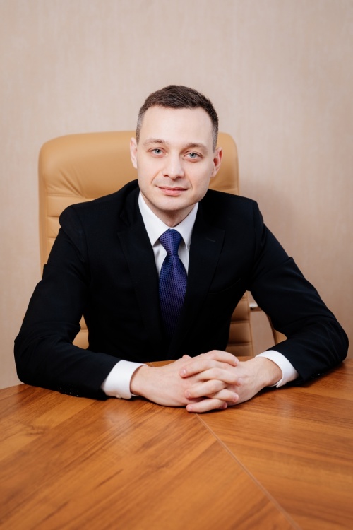 Роман Ушаков